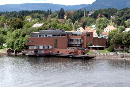 Norskt Maritimt Museum outside