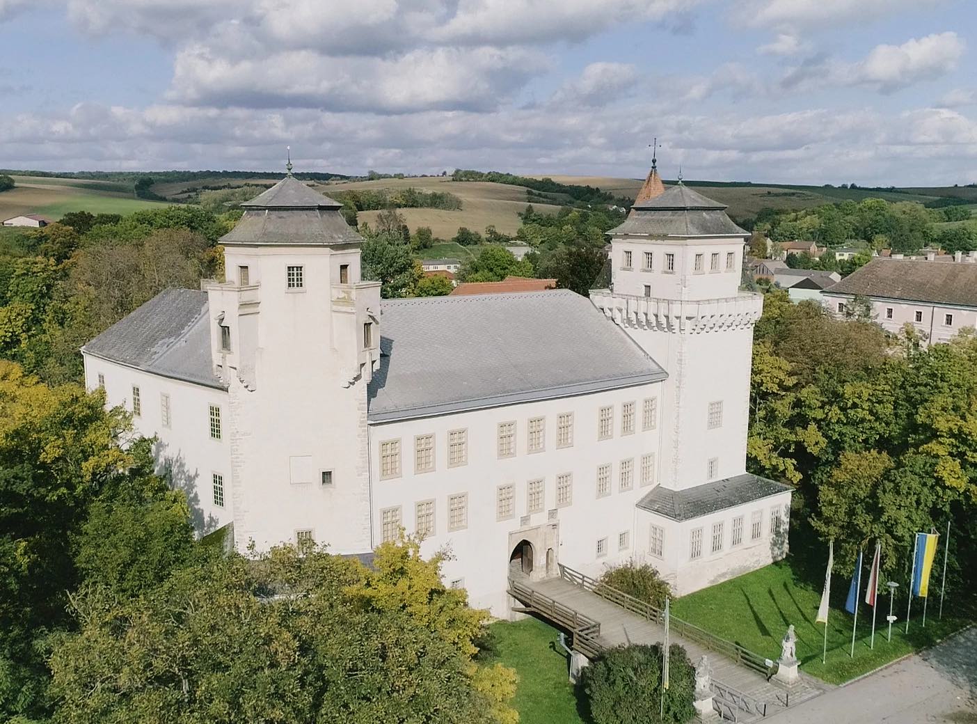 MAMUZ Schloss Asparn outside