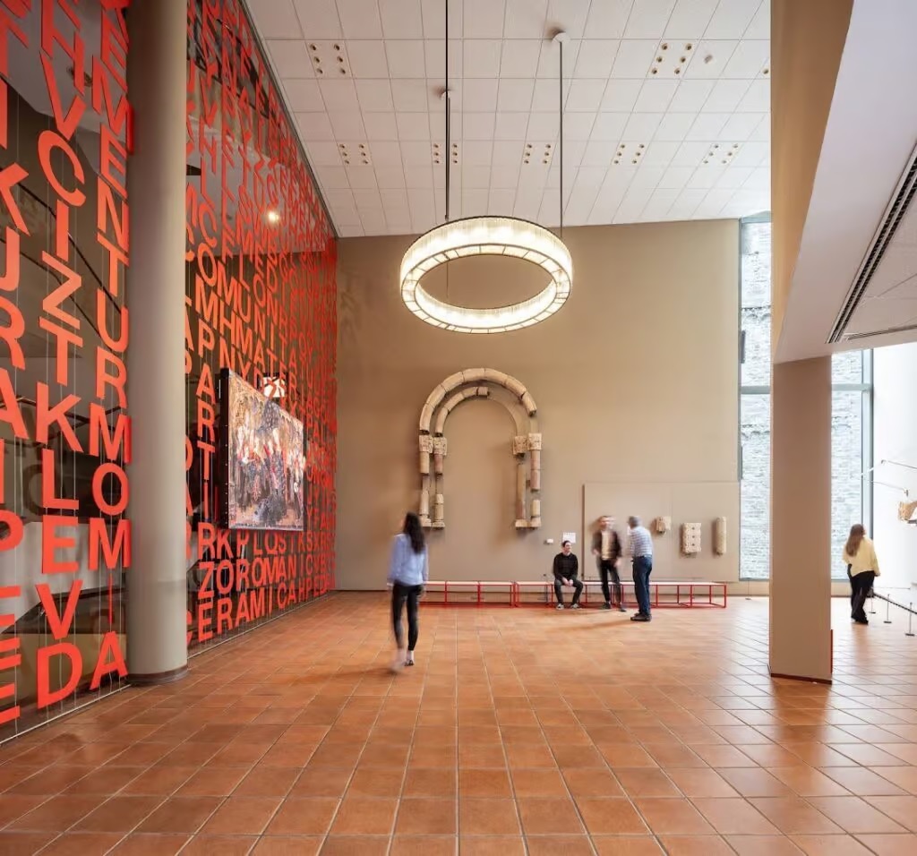 Museu Episcopal de Vic - inside view