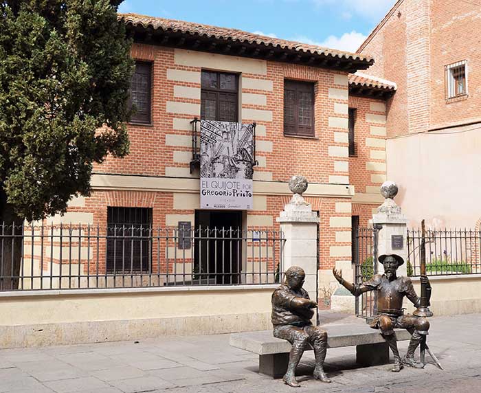Museo casa natal cervantes outside
