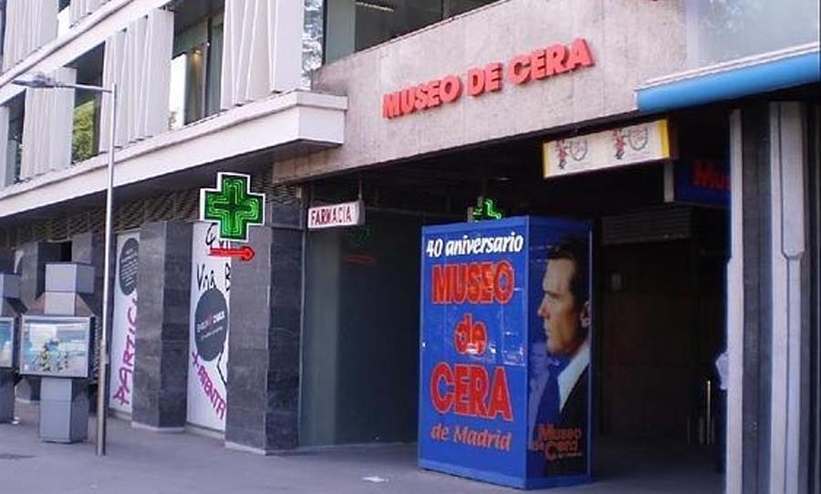 Museo de Cera outside