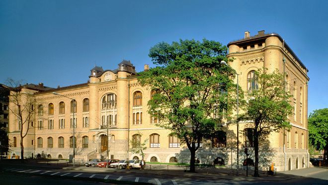 Museum of Cultural History outside