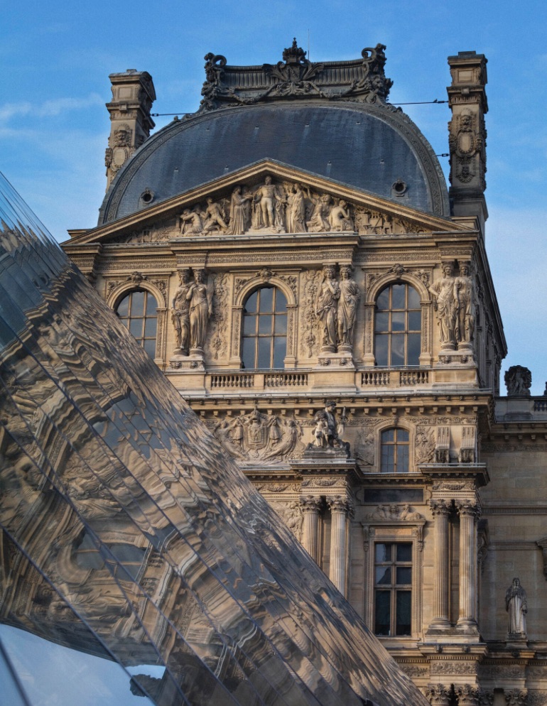 Louvre outside