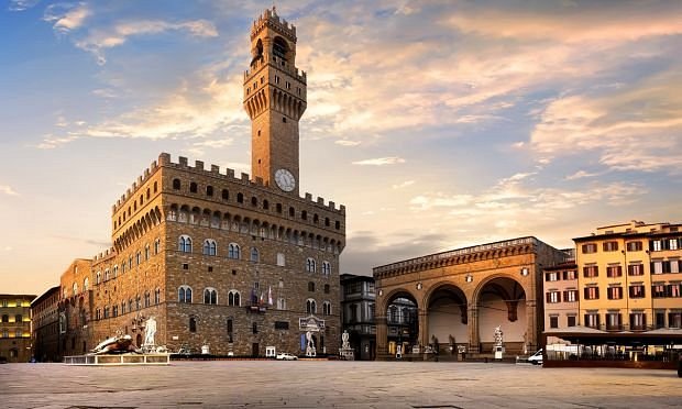 Galleria dell'Accademia di Firenze outside