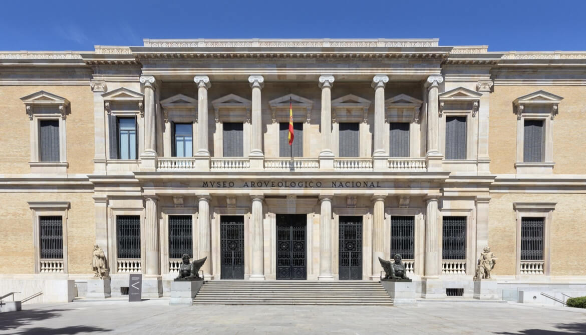 Museo Arqueológico Nacional outside