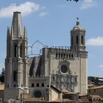 Both monuments together