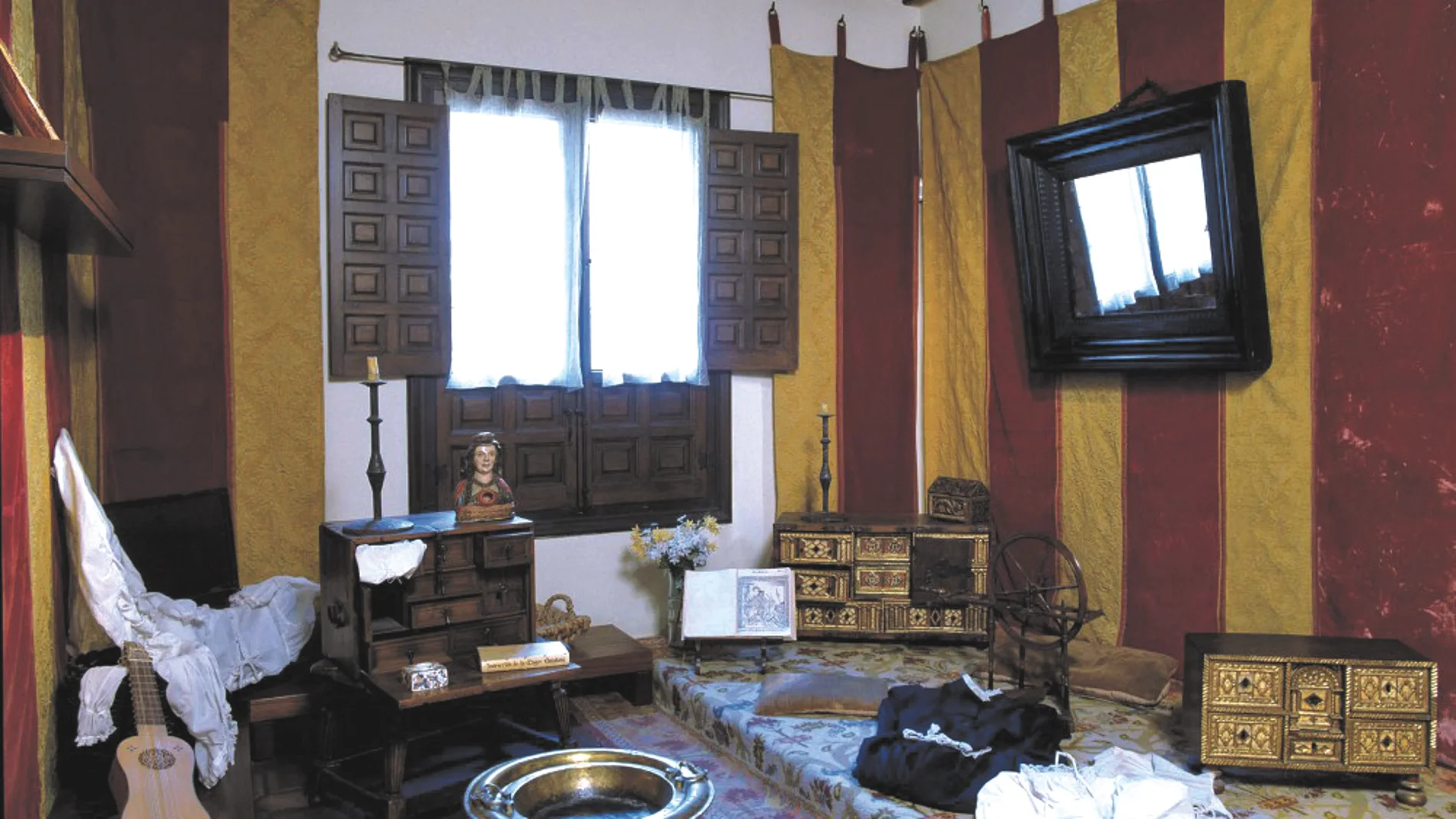 Museo casa natal cervantes inside